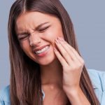 Does a Lack of Vitamin B12 Cause Canker Sores?